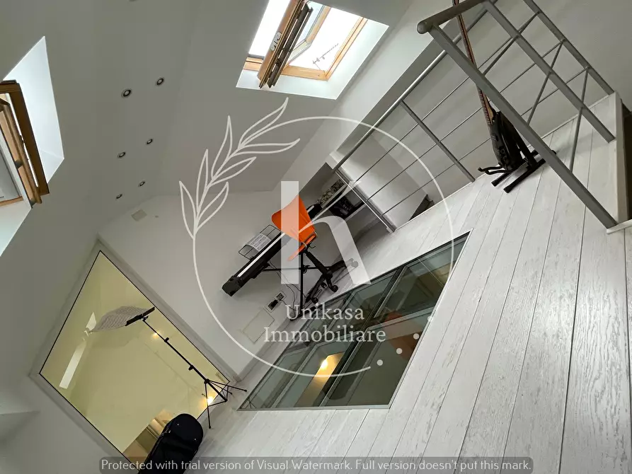 Immagine 46 di Attico in vendita  in Via Paleocapa a Savona