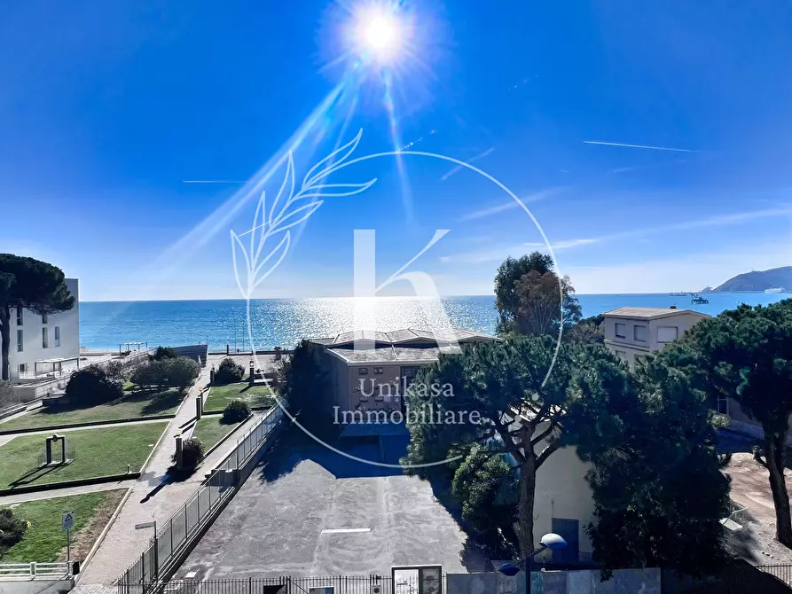 Immagine 8 di Pentalocale in vendita  in Corso Vittorio Veneto 54 a Savona