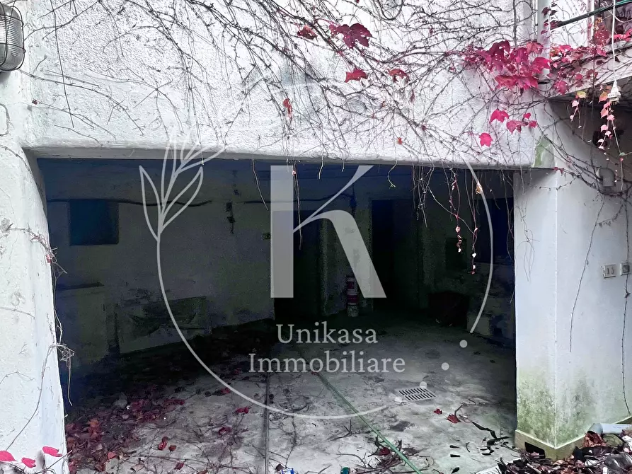 Immagine 42 di Terratetto in vendita  in Via San Rocco 2 a Quiliano