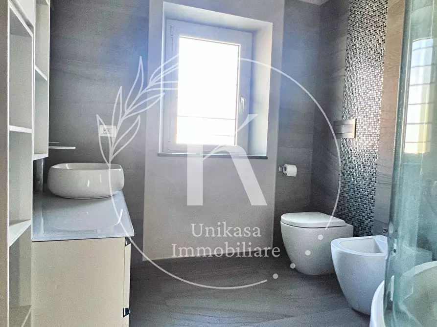 Immagine 35 di Pentalocale in vendita  in Via XX Settembre 21 a Savona