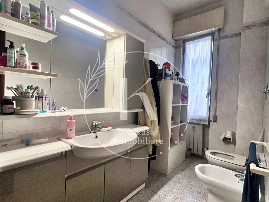 Immagine 16 di Quadrilocale in vendita  in Via Francesca Lanzone a Savona