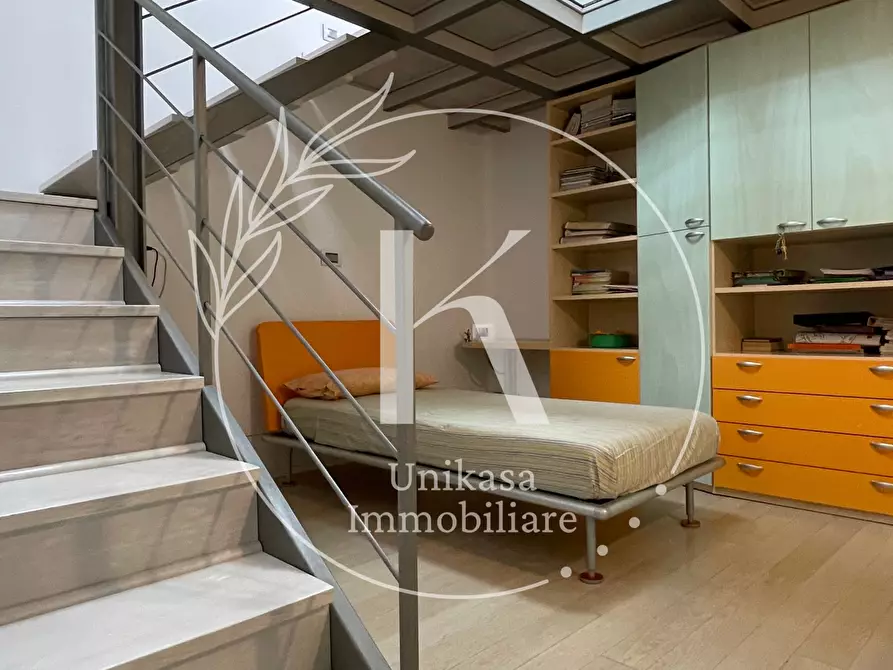 Immagine 40 di Attico in vendita  in Via Paleocapa a Savona