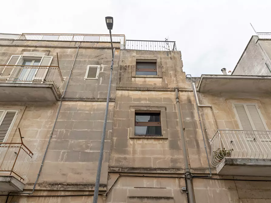 Immagine 3 di Casa indipendente in vendita  in Viale Francesco Crispi a Ostuni