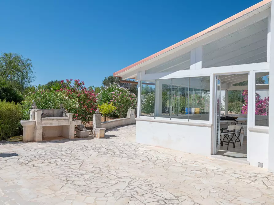 Immagine 34 di Villa in vendita  in contrada san benedetto a Ostuni