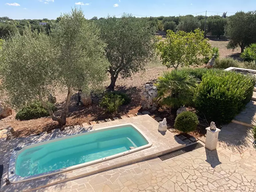 Immagine 10 di Villa in vendita  in contrada san benedetto a Ostuni