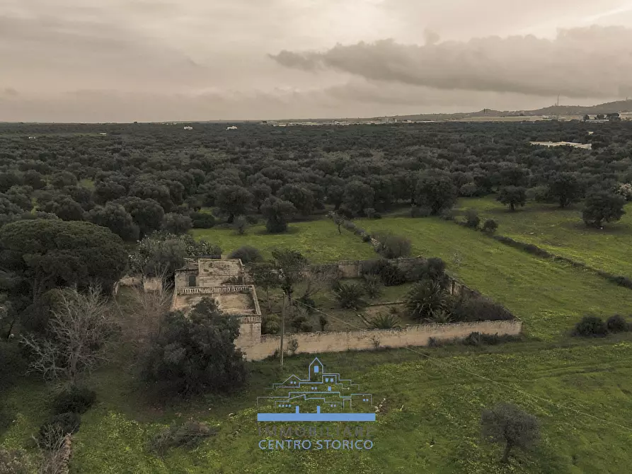 Immagine 15 di Rustico / casale in vendita  in sp 19 a Ostuni