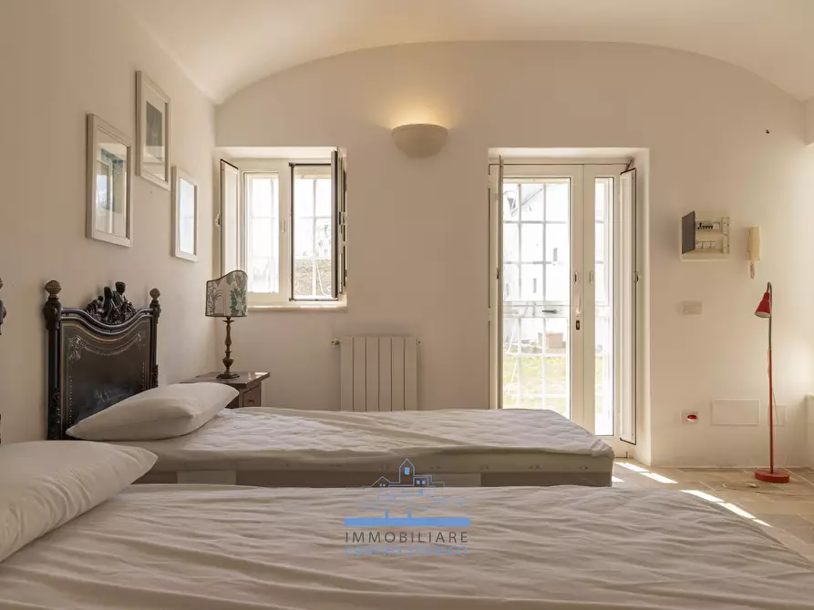 Immagine 41 di Rustico / casale in vendita  in Via Papa Giovanni XXIII a Ostuni