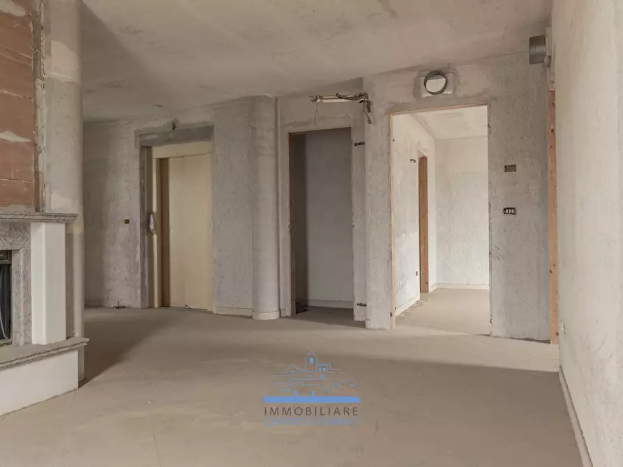 Immagine 44 di Appartamento in vendita  in Via Giuseppe Giusti 4 a Fasano