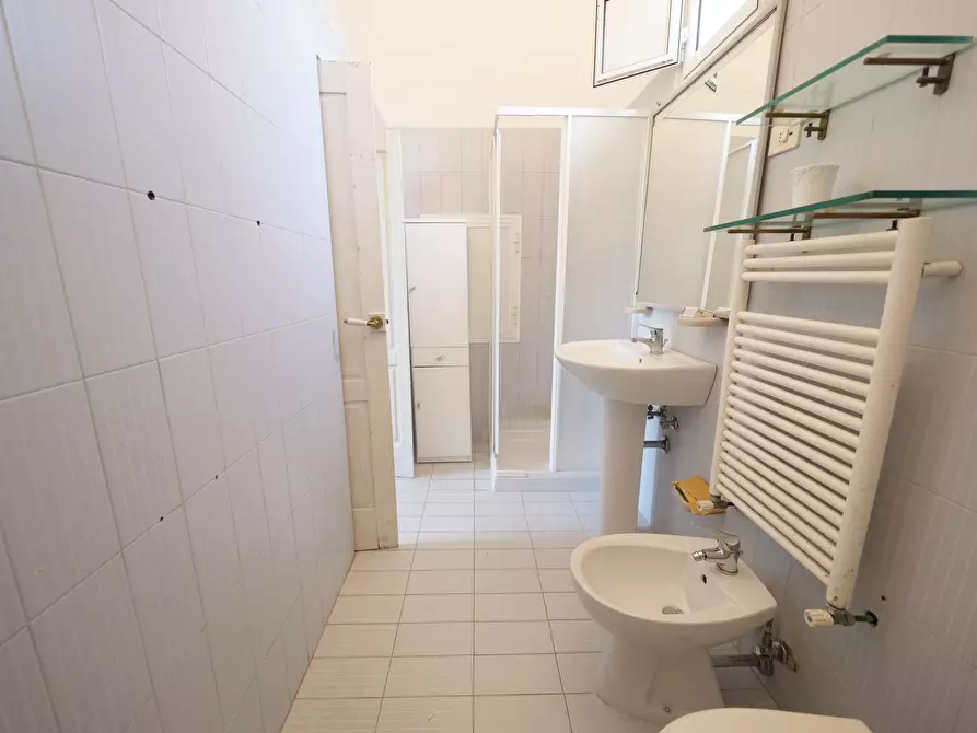 Immagine 18 di Rustico / casale in vendita  in Via Papa Giovanni XXIII a Ostuni