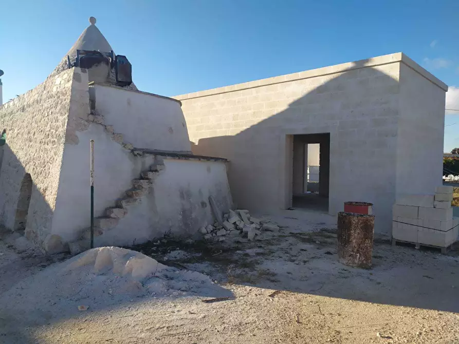 Immagine 7 di Villa in vendita  in CONTRADA MOLILLO 22 a Ostuni