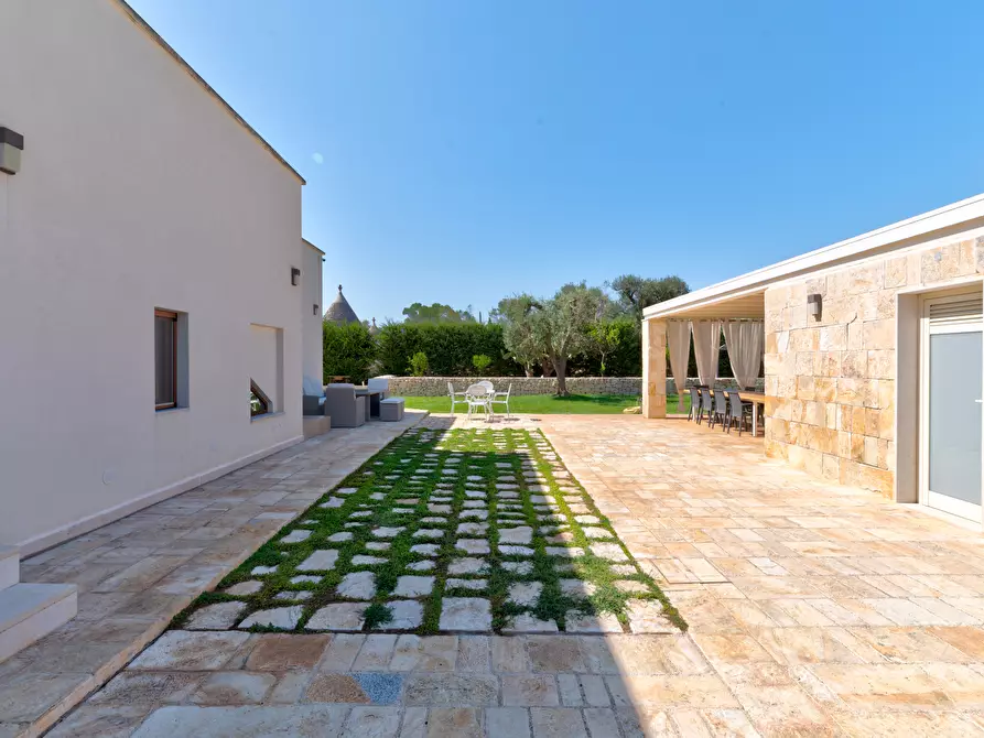 Immagine 40 di Villa in vendita  in contrada augelluzzi a San Michele Salentino
