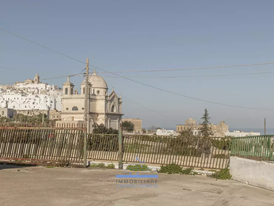Immagine 9 di Locale commerciale in vendita  in Contrada Madonna della Grata a Ostuni