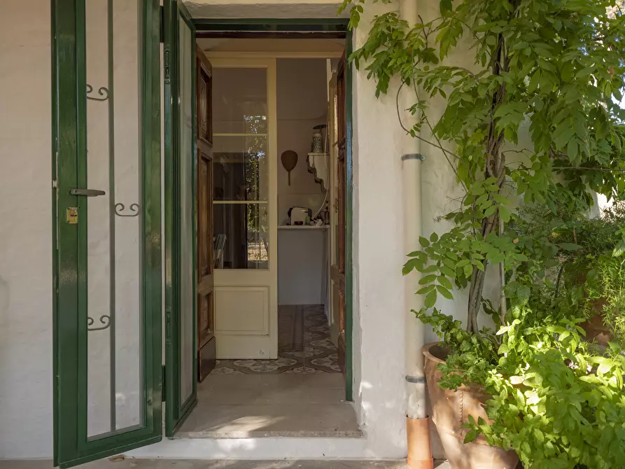 Immagine 9 di Casa indipendente in vendita  in Via Cristoforo Colombo 116 a Cisternino