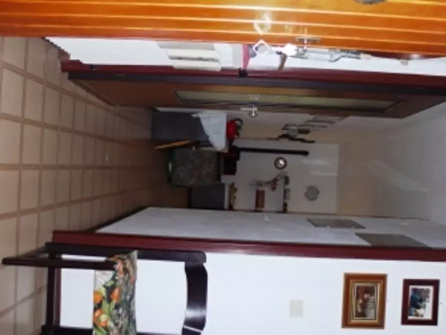 Immagine 4 di Appartamento in vendita  a Urbe