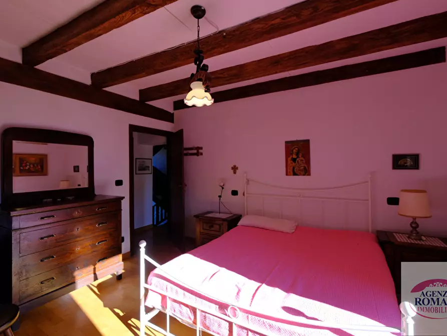 Immagine 39 di Casa indipendente in vendita  in Via Savona 47 a Urbe