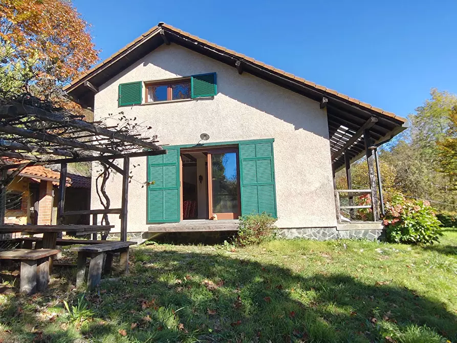 Immagine 13 di Villa in vendita  in Via Menacciano 1 a Pontinvrea