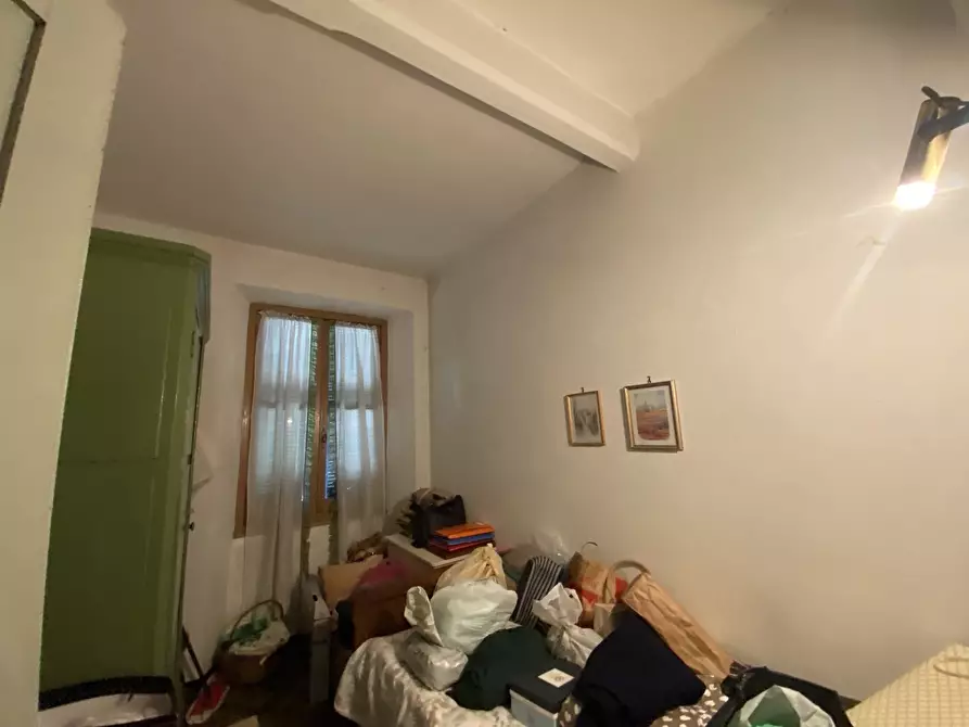 Immagine 12 di Palazzo in vendita  in Via Stefano Ramorino 3 a Urbe