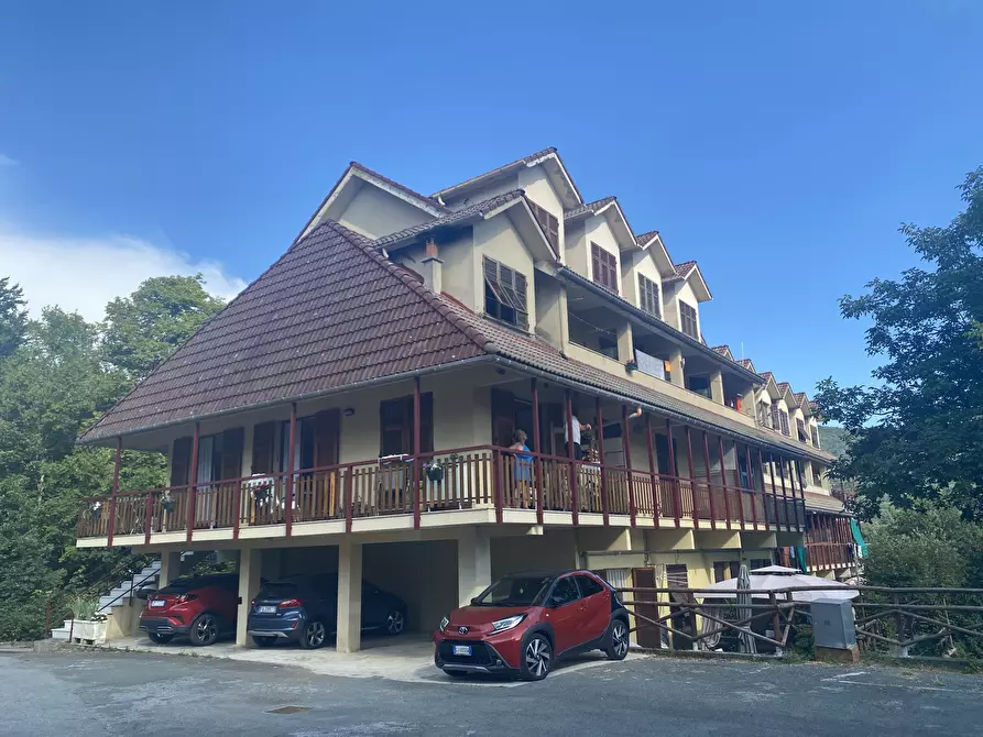 Immagine 18 di Trilocale in vendita  in Via Vara Superiore 27 a Urbe