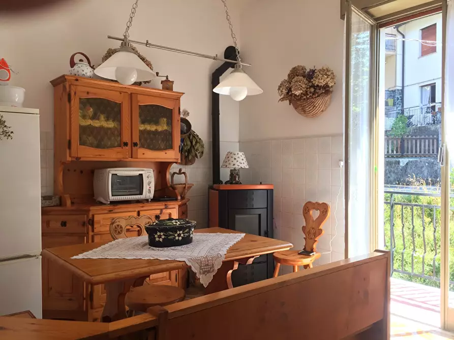 Immagine 4 di Appartamento in vendita  in Via Vassuria 53 a Urbe