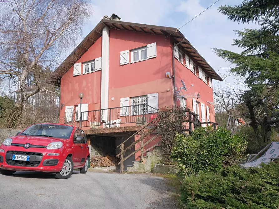 Immagine 23 di Casa bifamiliare in vendita  a Tiglieto