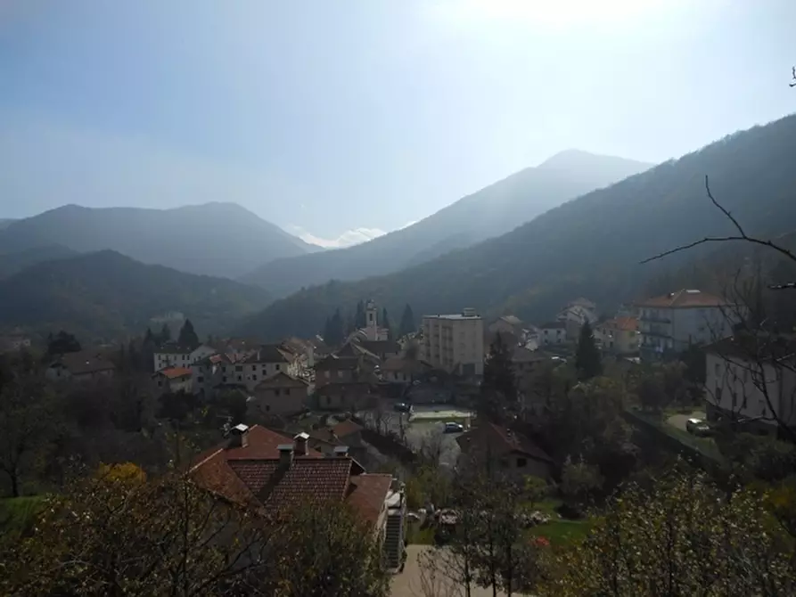 Immagine 38 di Appartamento in vendita  a Urbe