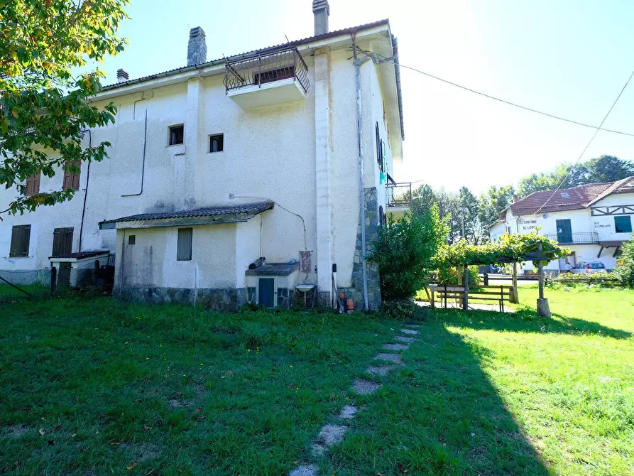 Immagine 24 di Trilocale in vendita  a Sassello