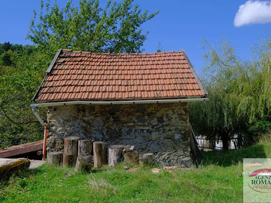 Immagine 12 di Porzione di casa in vendita  in Località Patarè 2 a Sassello
