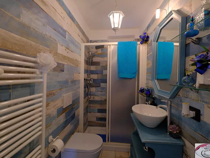 Immagine 37 di Villa in vendita  in Battaglia 56 a Mioglia