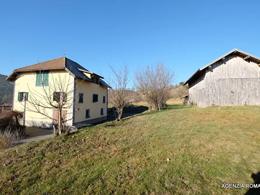 Immagine 27 di Rustico / casale in vendita  a Sassello