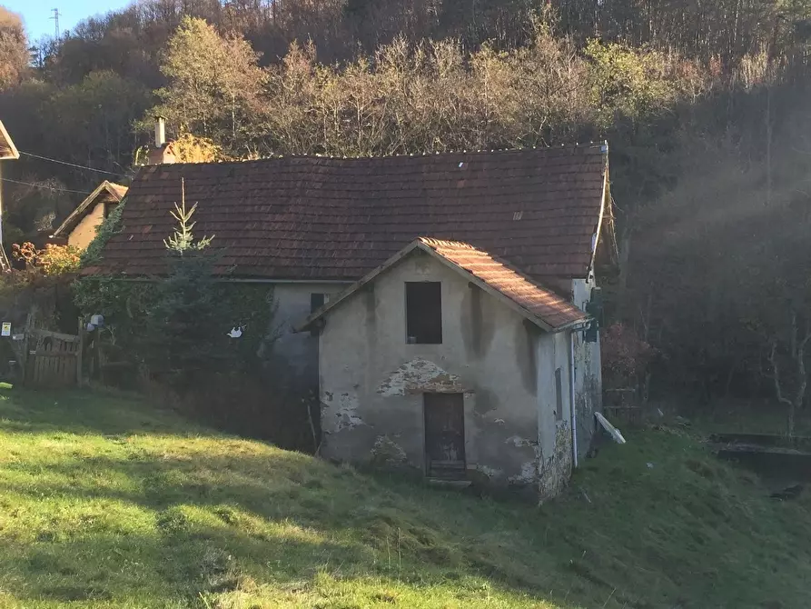 Immagine 8 di Rustico / casale in vendita  a Sassello