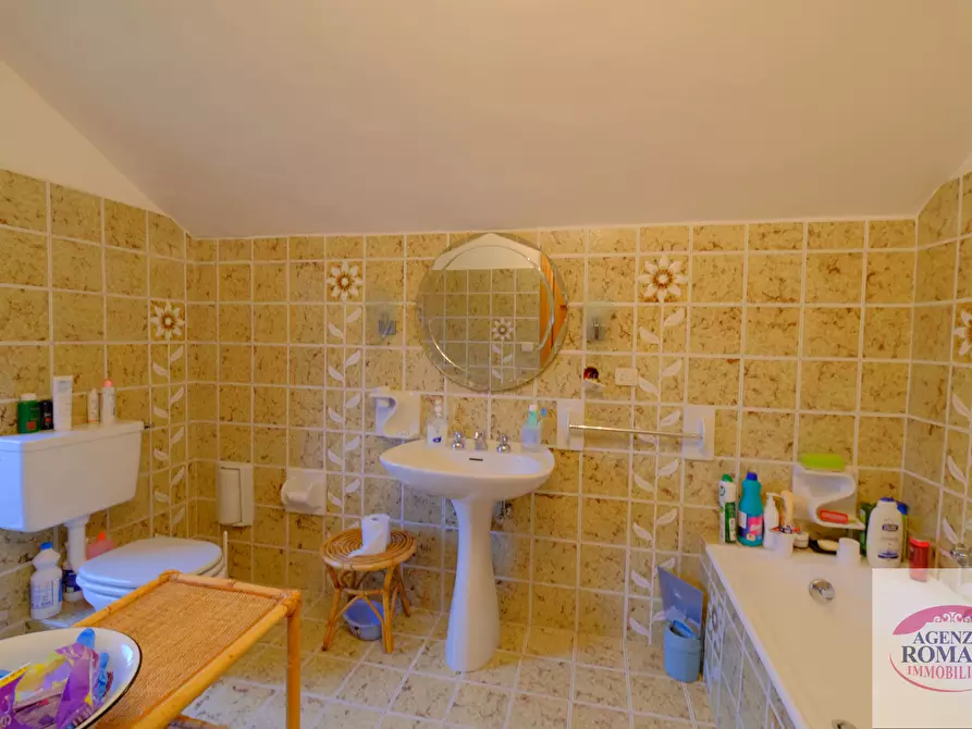 Immagine 37 di Villa in vendita  in SP210 39 a Ponzone