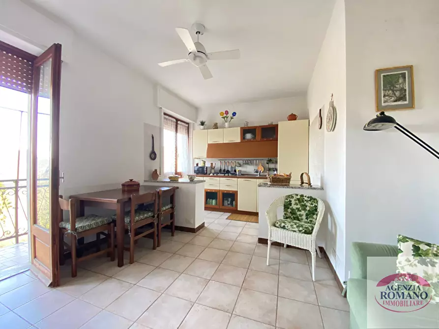 Immagine 1 di Trilocale in vendita  in Via Francia 27 a Tiglieto