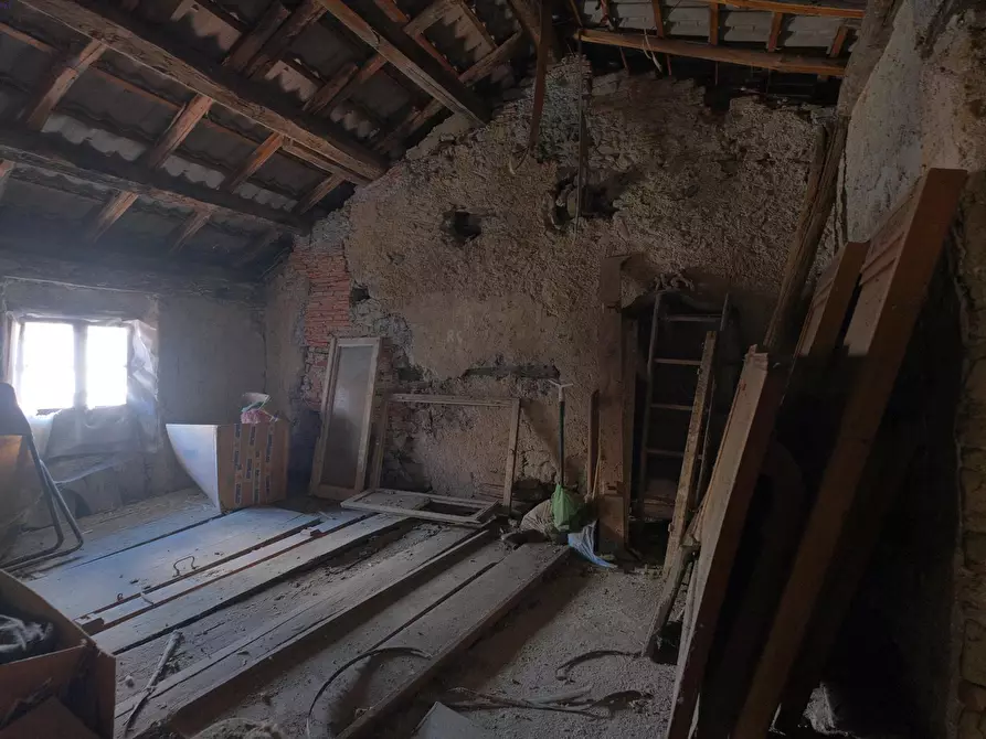 Immagine 15 di Rustico / casale in vendita  a Mioglia