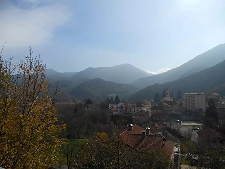 Immagine 40 di Appartamento in vendita  a Urbe