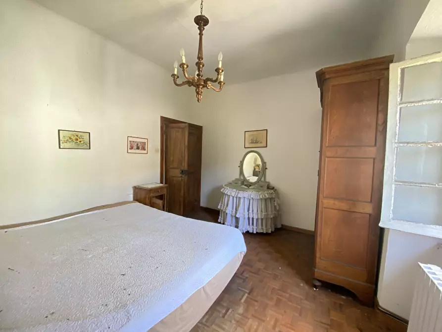 Immagine 14 di Appartamento in vendita  in Via eugenio zunini 16 a Urbe