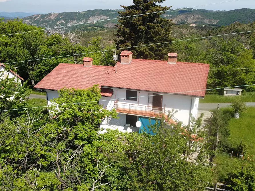 Immagine 4 di Villa in vendita  in Regione Montaldo 117 a Ponzone