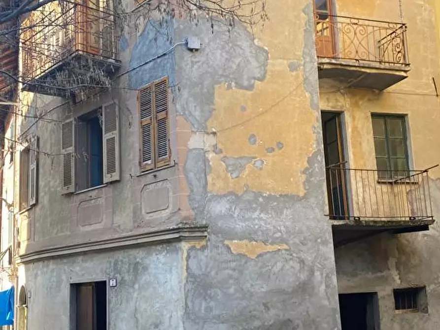Immagine 43 di Porzione di casa in vendita  a Sassello