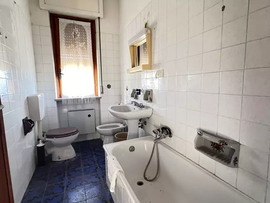 Immagine 28 di Palazzo in vendita  in Regione Chiapino 29 a Ponzone