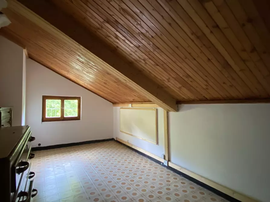 Immagine 36 di Casa trifamiliare in vendita  in Località La Carta 26 a Sassello