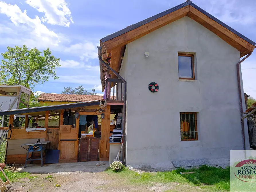 Immagine 1 di Casa indipendente in vendita  in Località Ciocchini 8 a Giusvalla