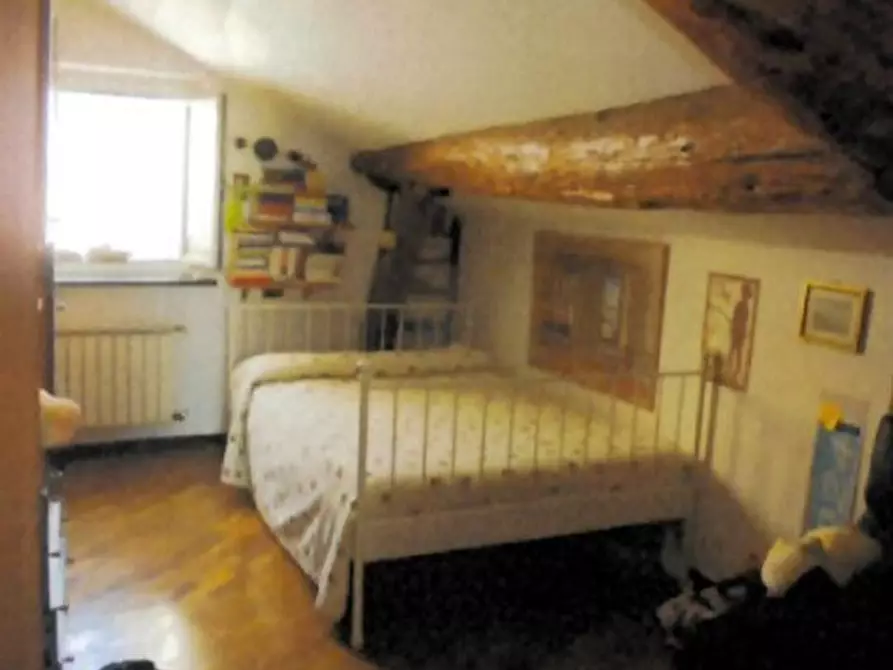 Immagine 10 di Pentalocale in vendita  in Vico delle Compere 2 a Genova