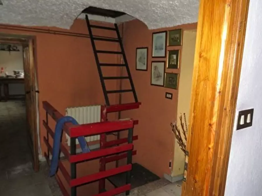 Immagine 11 di Villetta a schiera in vendita  in Borgata Piancopero 1 a Villar Focchiardo