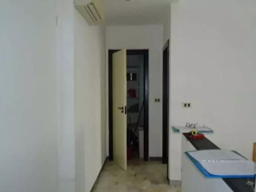 Immagine 3 di Trilocale in vendita  in Via Mignone 45 a Savona