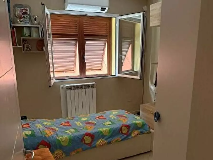 Immagine 6 di Trilocale in vendita  in Strada della Colla 56 a Andora