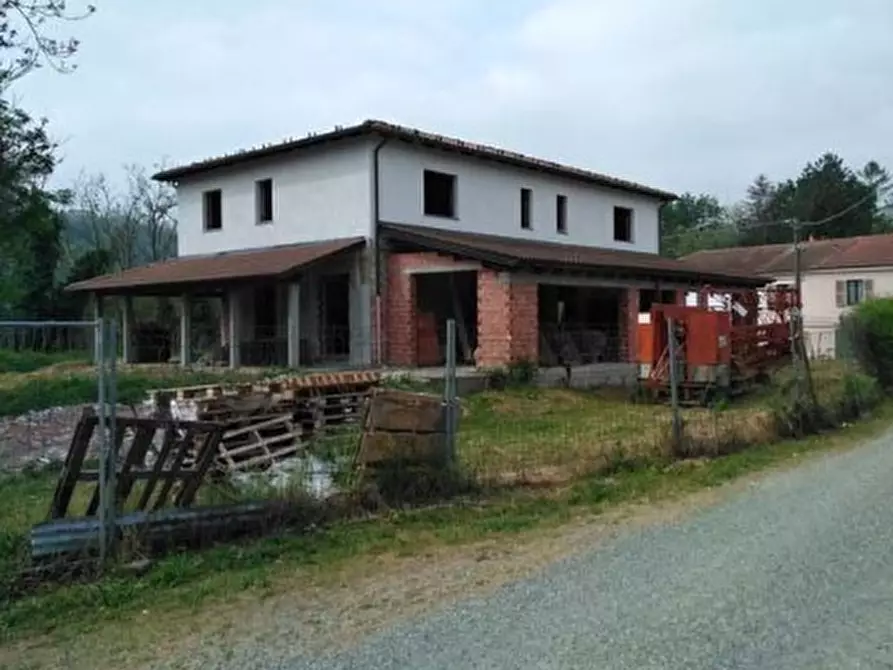 Immagine 1 di Casa bifamiliare in vendita  in Via Caldana snc a Visone