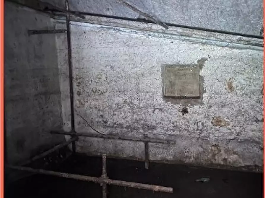 Immagine 4 di Magazzino in vendita  in Via Fereggiano 41 a Genova