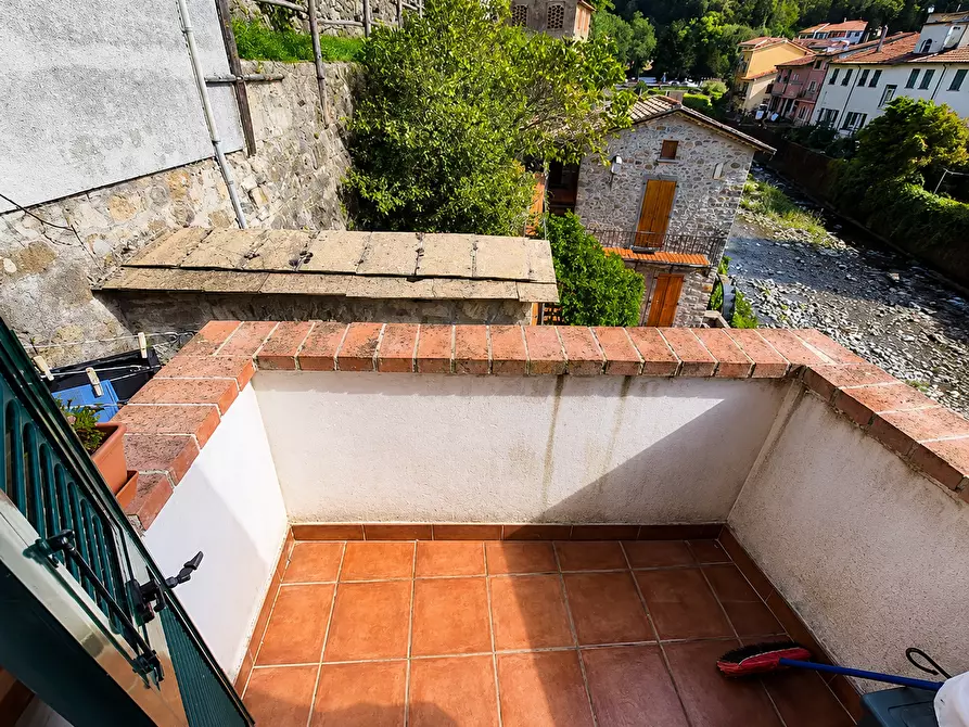 Immagine 6 di Trilocale in vendita  in Via Gresino 28 a Varese Ligure