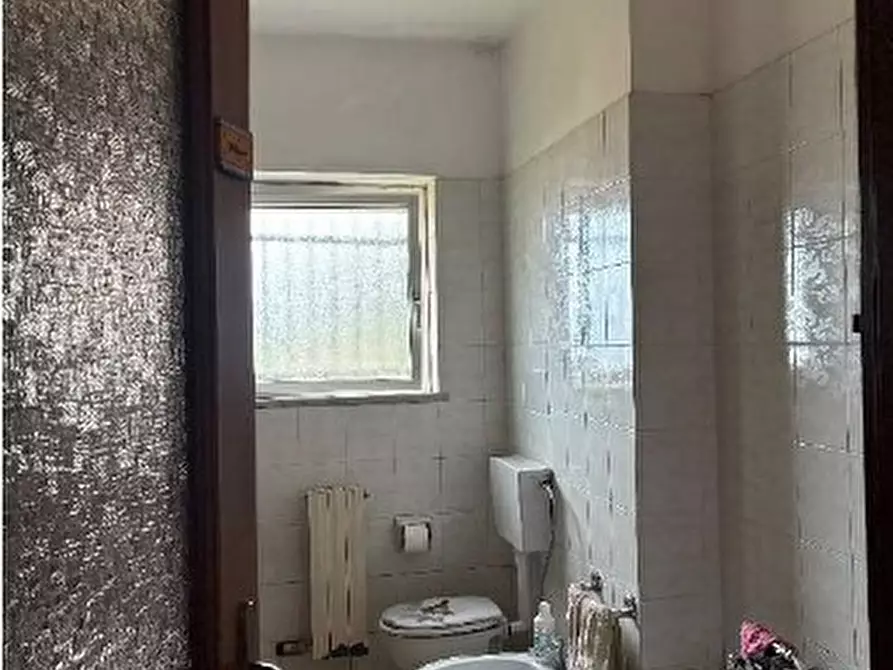 Immagine 9 di Pentalocale in vendita  in Via Collette 129 a Albissola Marina