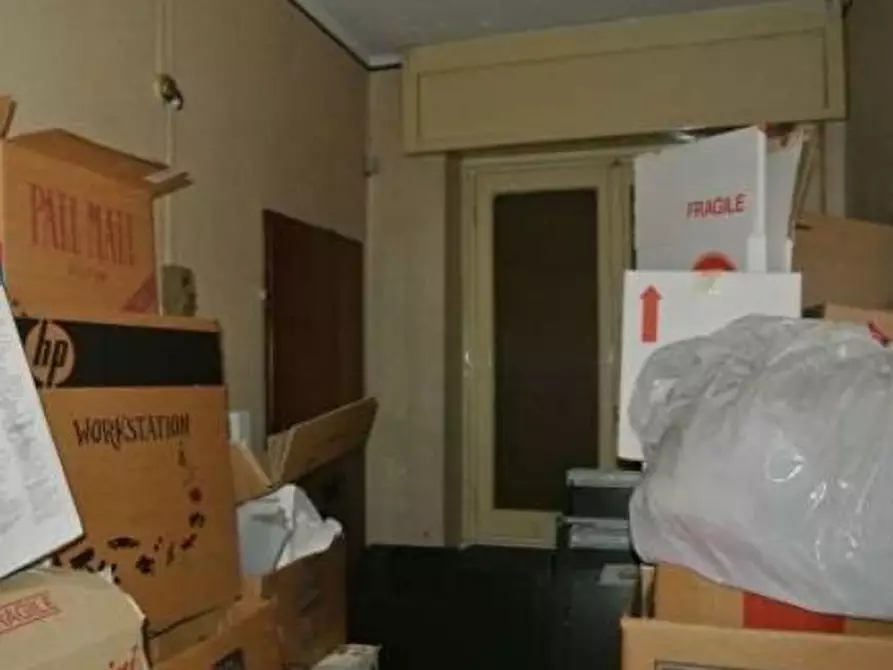 Immagine 3 di Pentalocale in vendita  in Via Giacomo Poirè 201 a Sant'olcese