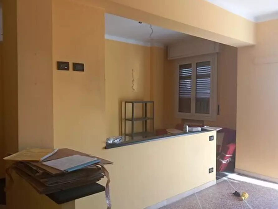 Immagine 8 di Pentalocale in vendita  in Via Walter Fillak 42 a Genova